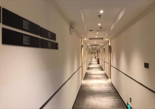 Imagen general del Hotel City Comfort Inn Guangzhou Huangpu District Wanke. Foto 4