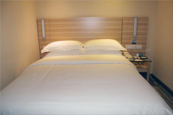 Imagen general del Hotel City Comfort Inn Guangzhou Pazhou International E. Foto 5