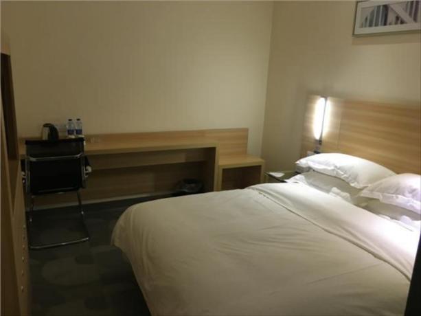 Imagen general del Hotel City Comfort Inn Guangzhou Tiyu West Road Metro St. Foto 5
