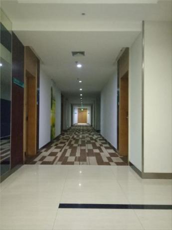 Imagen general del Hotel City Comfort Inn Guigang Shiji Square Wanda Plaza. Foto 2