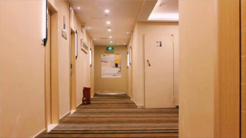 Imagen general del Hotel City Comfort Inn Haikou East High Speed Railway Station. Foto 2