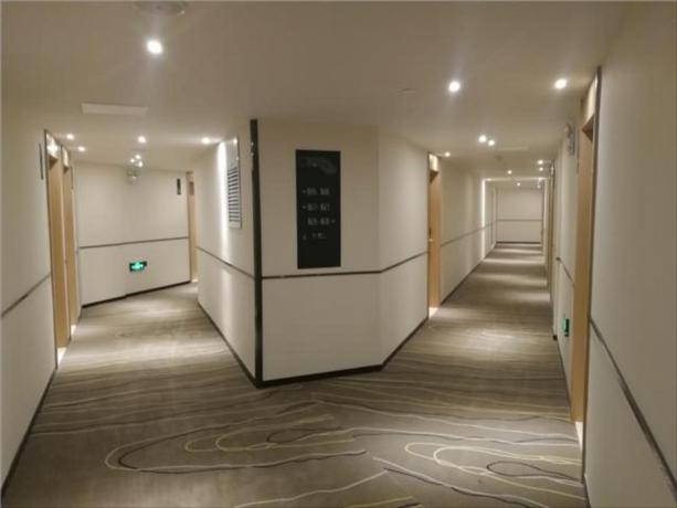 Imagen general del Hotel City Comfort Inn Hefei Chaohu Huabang Shijia Huayu. Foto 2