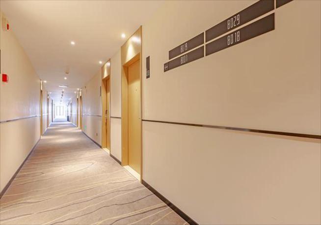 Imagen general del Hotel City Comfort Inn Hotel Jinhua Dongyang First Department Store. Foto 3