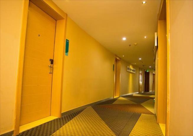 Imagen general del Hotel City Comfort Inn Huanggang Macheng City Macheng Sq. Foto 2