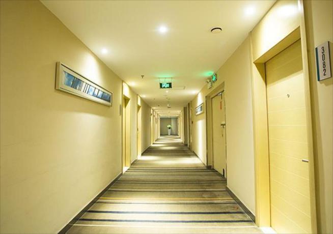Imagen general del Hotel City Comfort Inn Huanggang Wuxue Kanjiang Avenue. Foto 2