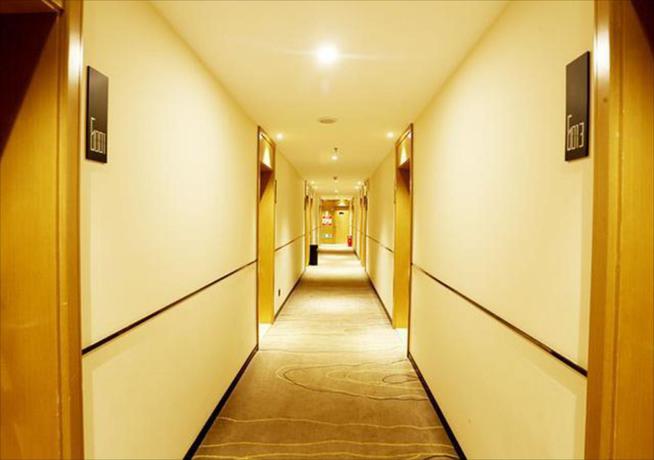 Imagen general del Hotel City Comfort Inn Huanggang Xishui Xionghu Road. Foto 3