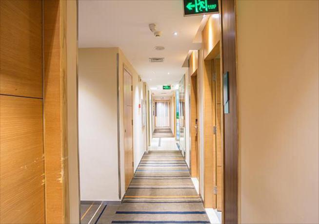 Imagen general del Hotel City Comfort Inn Laibin Binjiang. Foto 2