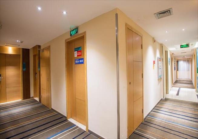 Imagen general del Hotel City Comfort Inn Laibin Binjiang. Foto 3