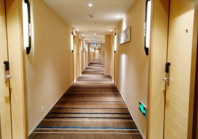 Imagen general del Hotel City Comfort Inn Liuzhou Wuling Liugong Avenue Yih. Foto 2