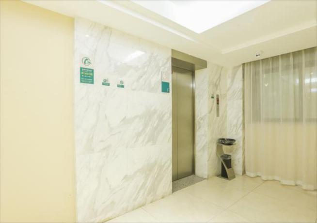 Imagen general del Hotel City Comfort Inn Nanning Beihu Nancheng Department Store. Foto 2