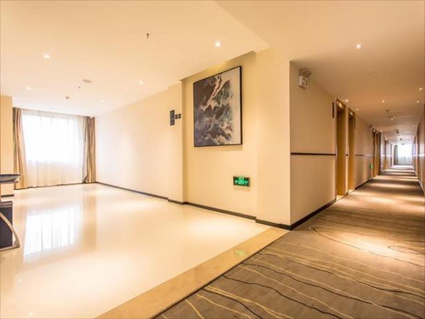 Imagen general del Hotel City Comfort Inn Nanning Wuming Lijian. Foto 2