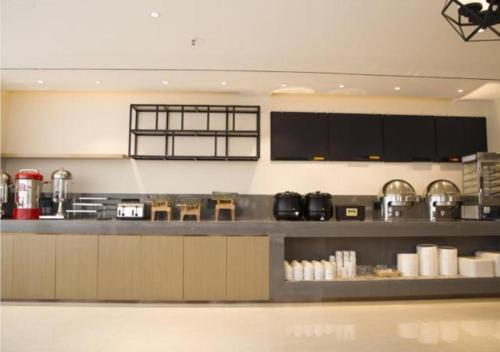 Imagen general del Hotel City Comfort Inn Nanning Xiangsi Lake Gaoxin Avenue. Foto 3