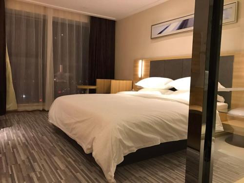 Imagen general del Hotel City Comfort Inn Plaza. Foto 3