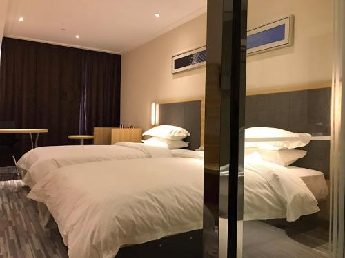 Imagen general del Hotel City Comfort Inn Plaza. Foto 4