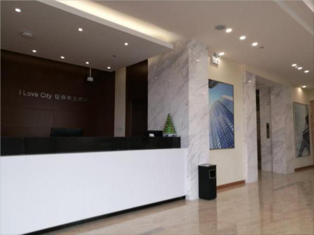 Imagen general del Hotel City Comfort Inn Shanghai International Tourism an. Foto 3
