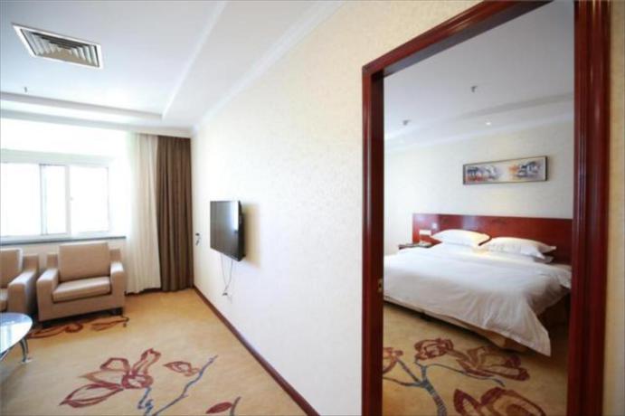 Imagen general del Hotel City Comfort Inn Shenzhen Longhua Guanlan Avenue J. Foto 5