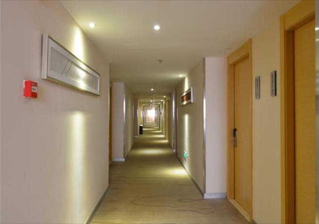 Imagen general del Hotel City Comfort Inn Wuhan Guanggu Finance Port. Foto 2