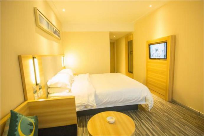 Imagen general del Hotel City Comfort Inn Wuhan Guanggu Pedestrian Street M. Foto 5