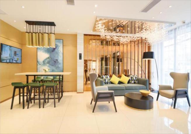 Imagen general del Hotel City Comfort Inn Wuhan Huangpi Xiangyang Avenue. Foto 3