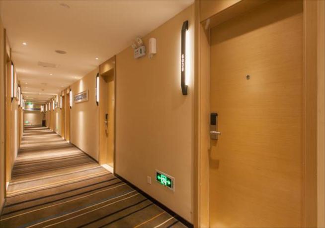 Imagen general del Hotel City Comfort Inn Wuhan International Square Union. Foto 3