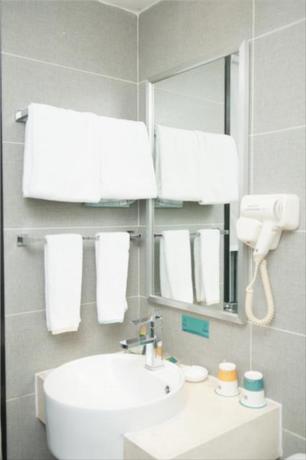 Imagen general del Hotel City Comfort Inn Wuhan Qiaokou Road. Foto 4