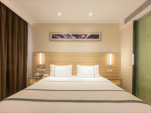 Imagen general del Hotel City Comfort Inn Wuhan Wangjiawan Longyangcun Metr. Foto 5