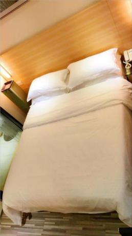 Imagen general del Hotel City Comfort Inn Wuhan Wuluo Road Fujiapo. Foto 5