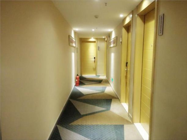 Imagen general del Hotel City Comfort Inn Wuhan Zhuodaoquan Nan Road. Foto 2