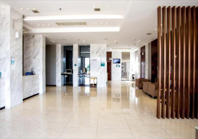 Imagen general del Hotel City Comfort Inn Xiangyang Shenzhen Industrial Par. Foto 3