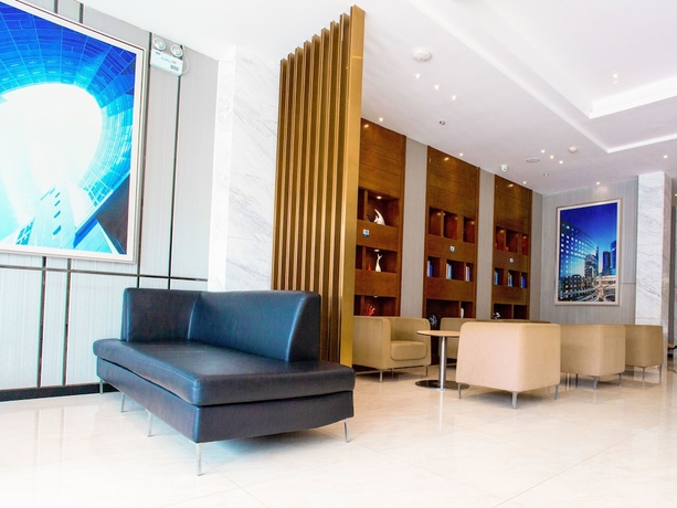 Imagen de los interiores del Hotel City Comfort Inn Xianning South Station. Foto 19