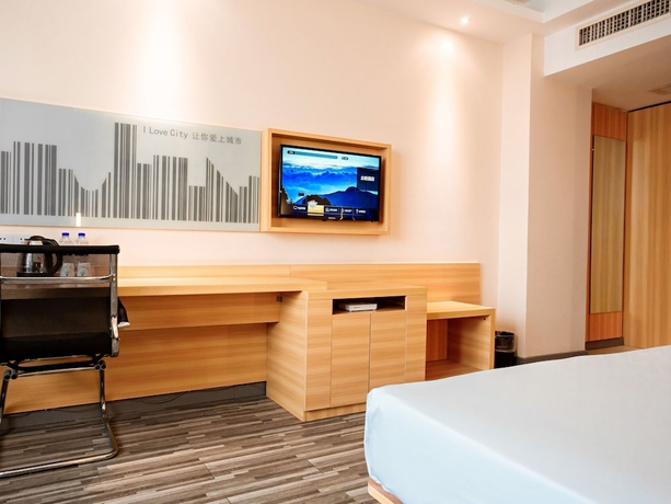 Imagen de la habitación del Hotel City Comfort Inn Xianning South Station. Foto 10
