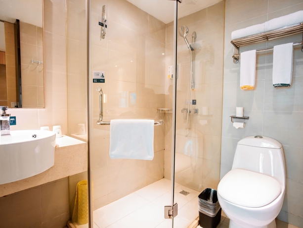 Imagen de la habitación del Hotel City Comfort Inn Xianning South Station. Foto 13