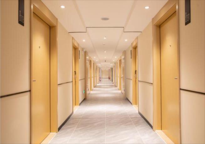 Imagen general del Hotel City Comfort Inn Yangjiang Hailingdao Dajiaowan. Foto 3