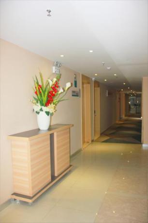 Imagen general del Hotel City Comfort Inn Yichang Wuyi Square. Foto 2
