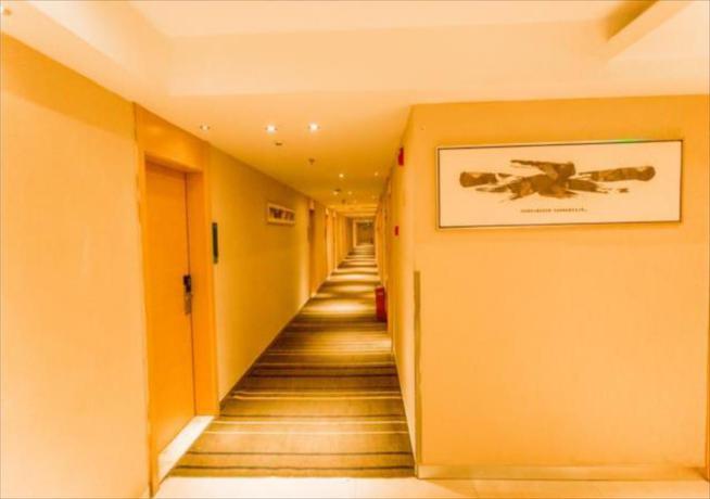 Imagen general del Hotel City Comfort Inn Yizhou Liusanjie Square. Foto 2