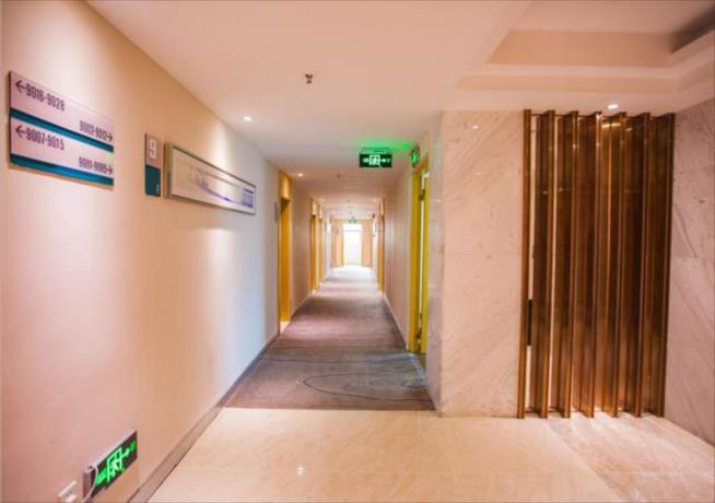 Imagen general del Hotel City Comfort Inn Zhanjiang Chikan Shimao Building. Foto 3