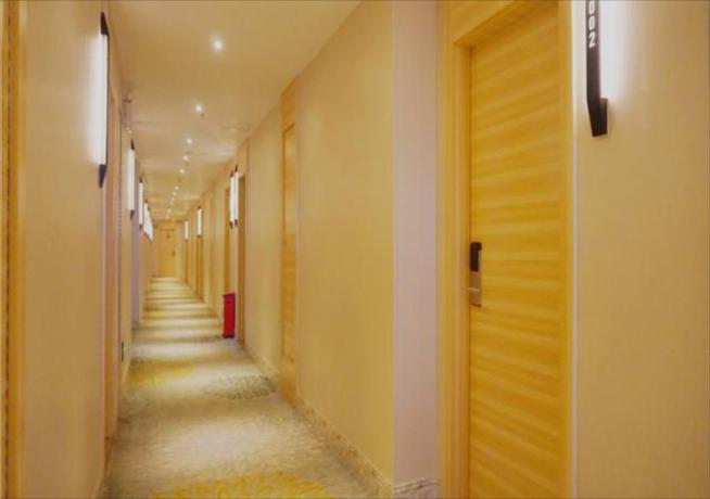 Imagen general del Hotel City Comfort Inn Zhanjiang Mazhang High Speed Rail. Foto 3