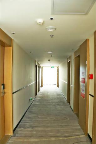 Imagen general del Hotel City Comfort Inn Zhanjiang Xuwen Passenger Station. Foto 2