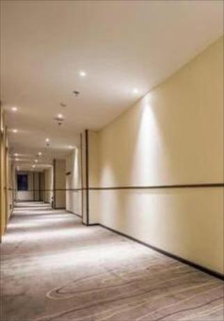 Imagen general del Hotel City Comfort Inn Zhaoqing Dawang Wandu Square. Foto 2