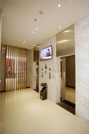 Imagen general del Hotel City Comfort Inn Zhaoqing Qixingyan Paifang. Foto 2