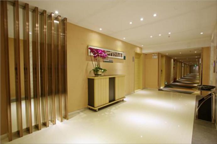 Imagen general del Hotel City Comfort Inn Zhaoqing Qixingyan Paifang. Foto 3