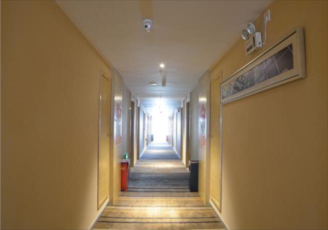 Imagen general del Hotel City Comfort Inn Zhengzhou Railway Station East Square Datong Road. Foto 2