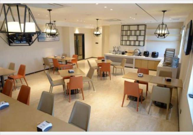 Imagen general del Hotel City Comfort Inn Zhongshan Dongfeng Town Governmen. Foto 2