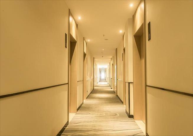 Imagen general del Hotel City Comfort Inn Zhongshan Tanzhou Jindouwan Passenger Terminal. Foto 2