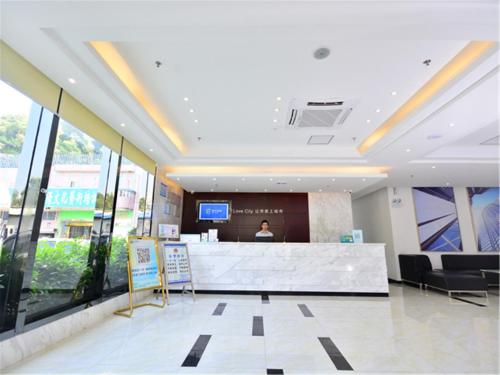 Imagen general del Hotel City Comfort Inn Zhongshangang Avenue. Foto 4