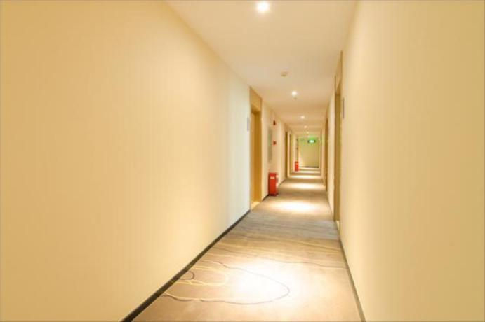 Imagen general del Hotel City Comfort Inn Zhuhai Qinglv Zhong Road. Foto 2