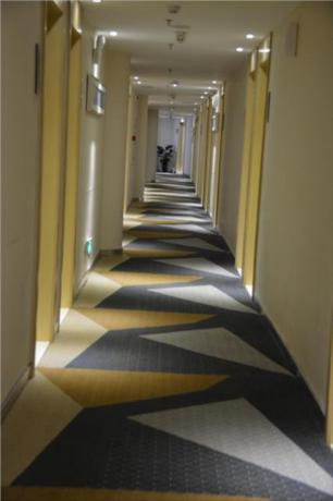 Imagen general del Hotel City Comfort Inn zhongshan Lihe Square Walmart. Foto 2