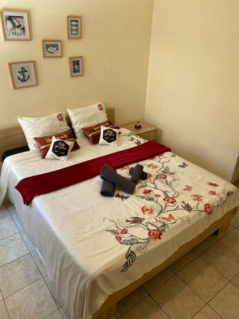 Imagen de la habitación del Hotel City Comfortable Apartment. Foto 7
