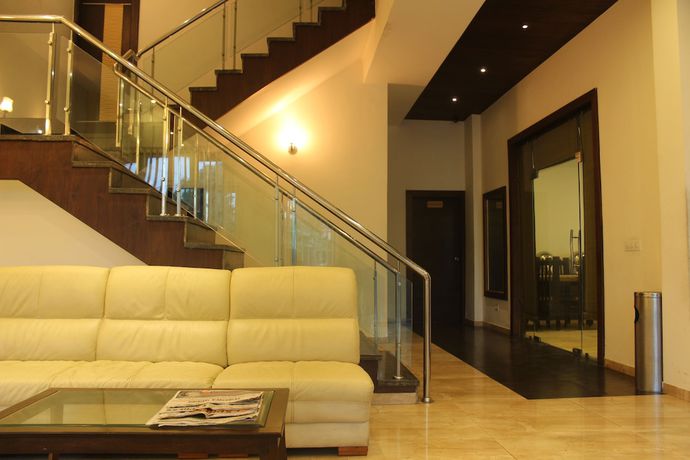Imagen de los interiores del Hotel City Connect By Downtown. Foto 14