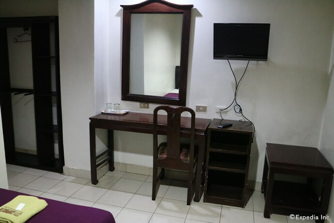 Imagen de la habitación del Hotel City Corporate Inn. Foto 20